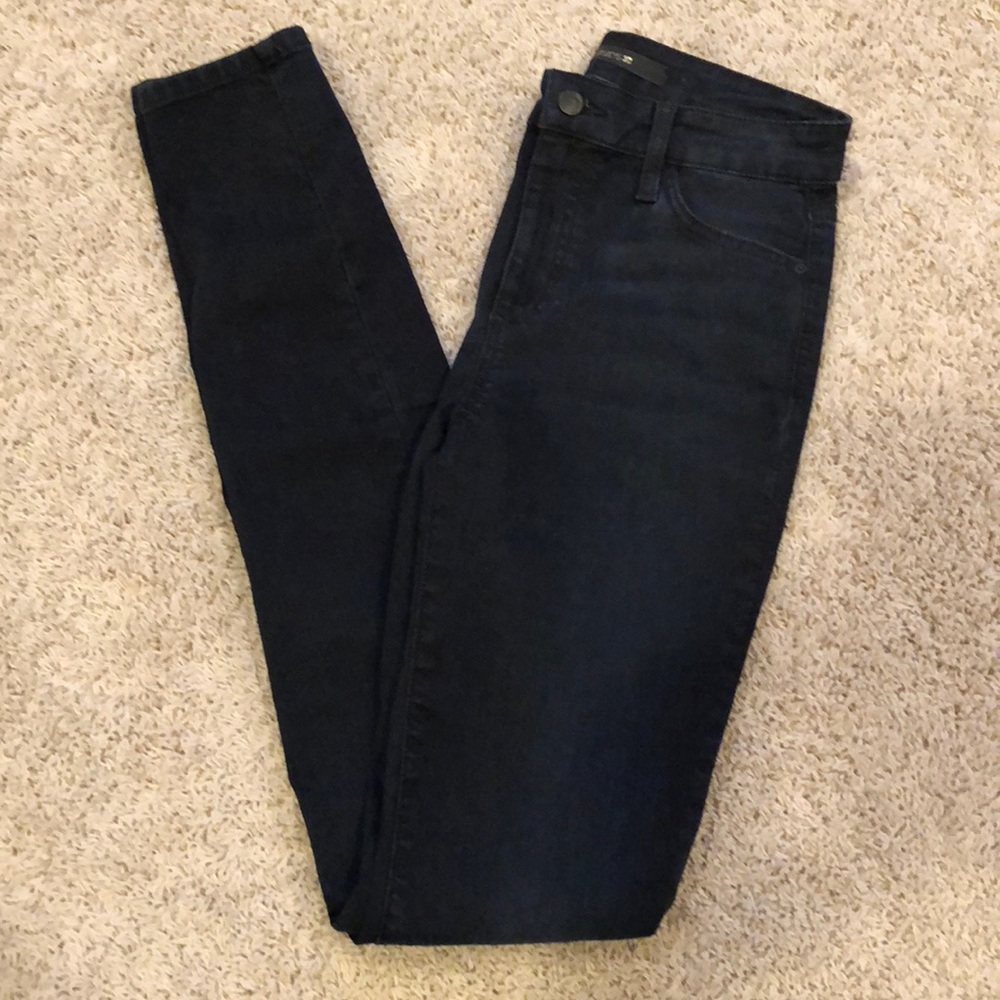 Joe’s stretchy dark denim. Size 28 but can fit 29